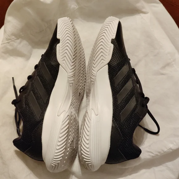 Womens black Game Court 2 tennis shoes - Picture 4 of 4